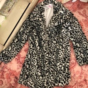 NWOT Buddy Love Ross fur coat in Dalmatian